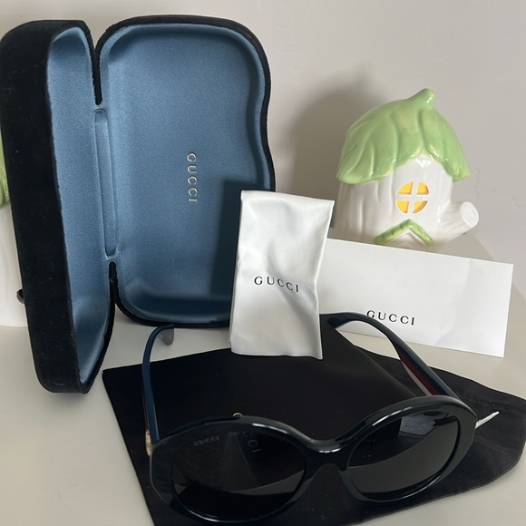 NWT Authentic GUCCI Full Inclusion  Sunglasses Oval Shape new with tags ATTACHED - Picture 5 of 16